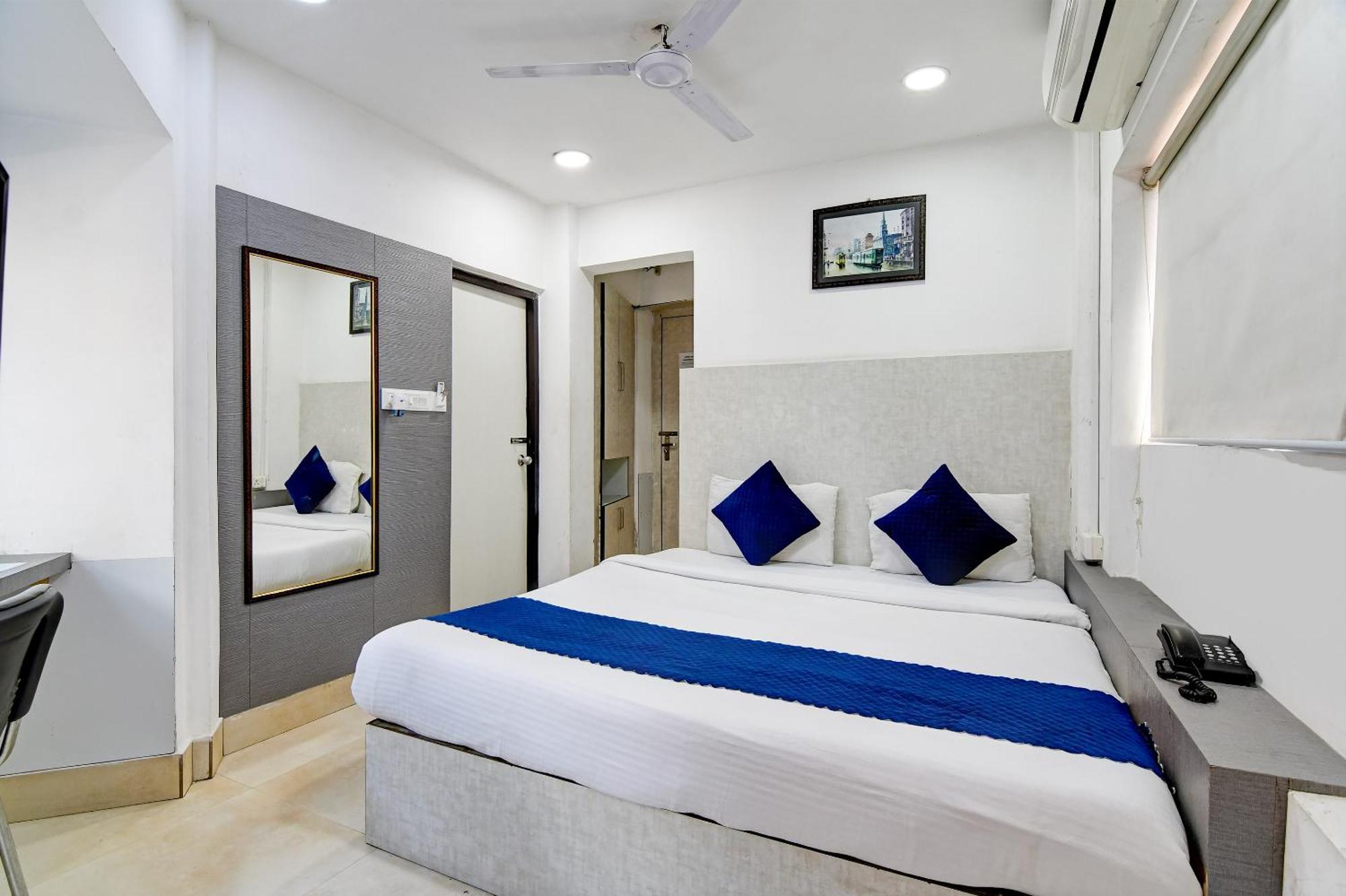 Hotel Q Inn 콜카타 외부 사진