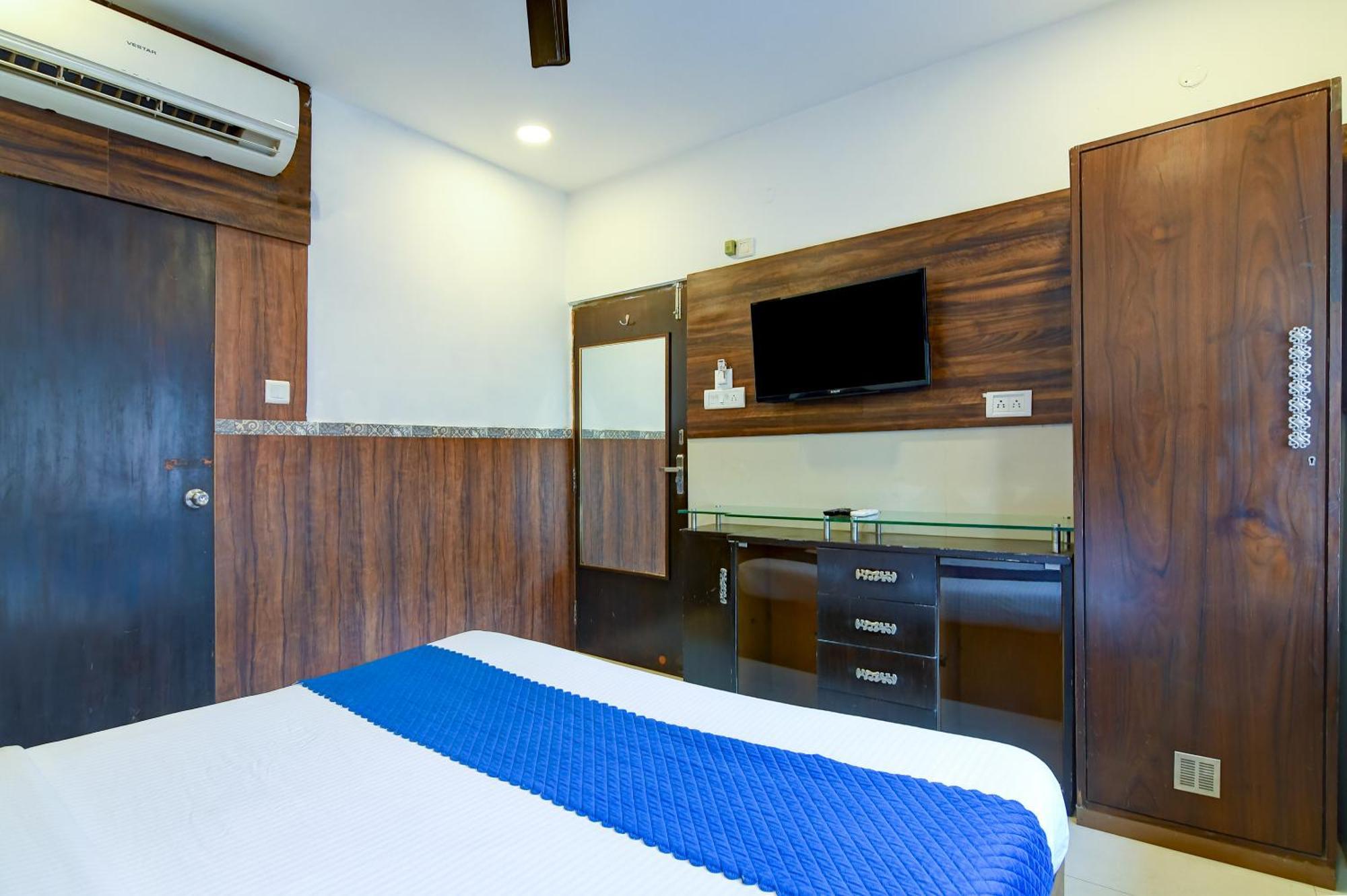 Hotel Q Inn 콜카타 외부 사진