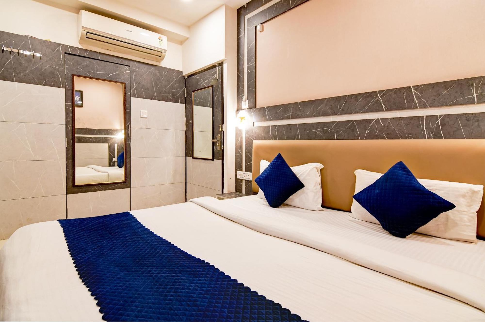 Hotel Q Inn 콜카타 외부 사진