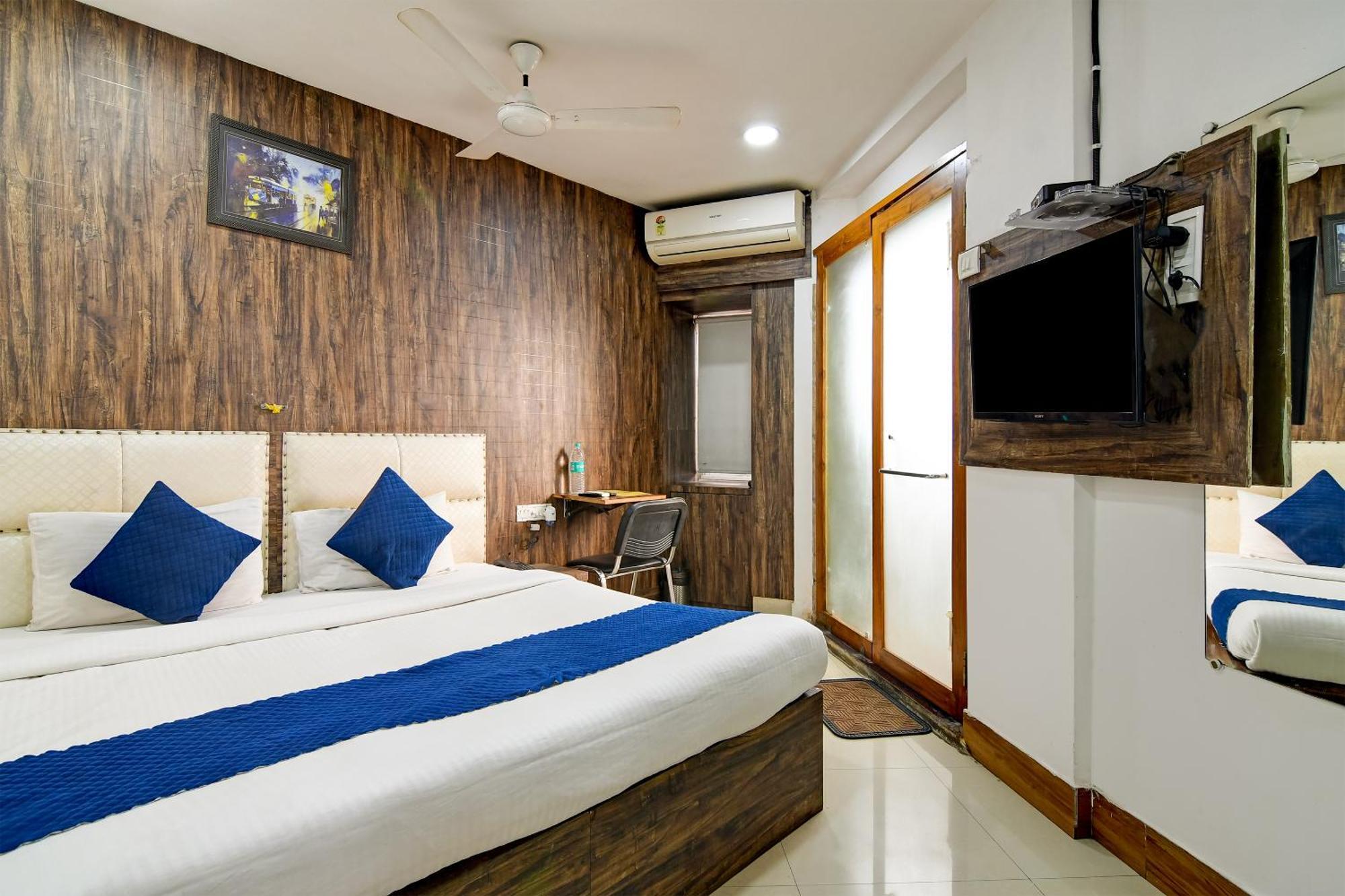 Hotel Q Inn 콜카타 외부 사진