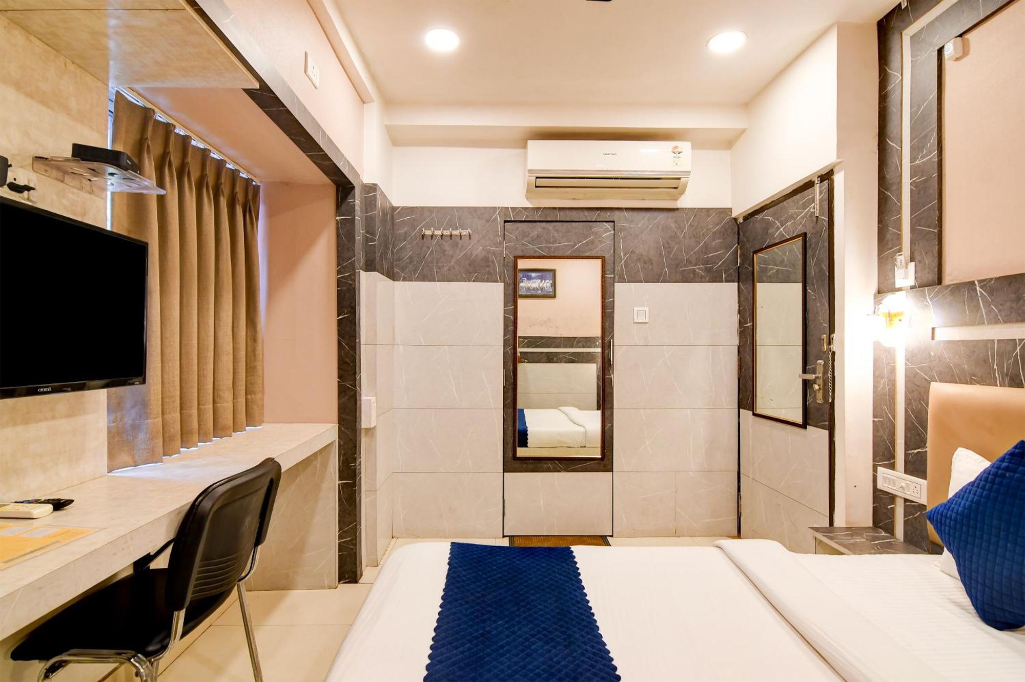 Hotel Q Inn 콜카타 외부 사진