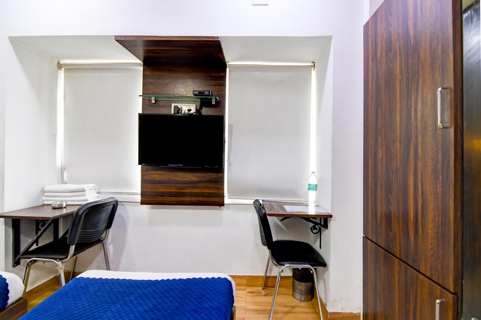 Hotel Q Inn 콜카타 외부 사진
